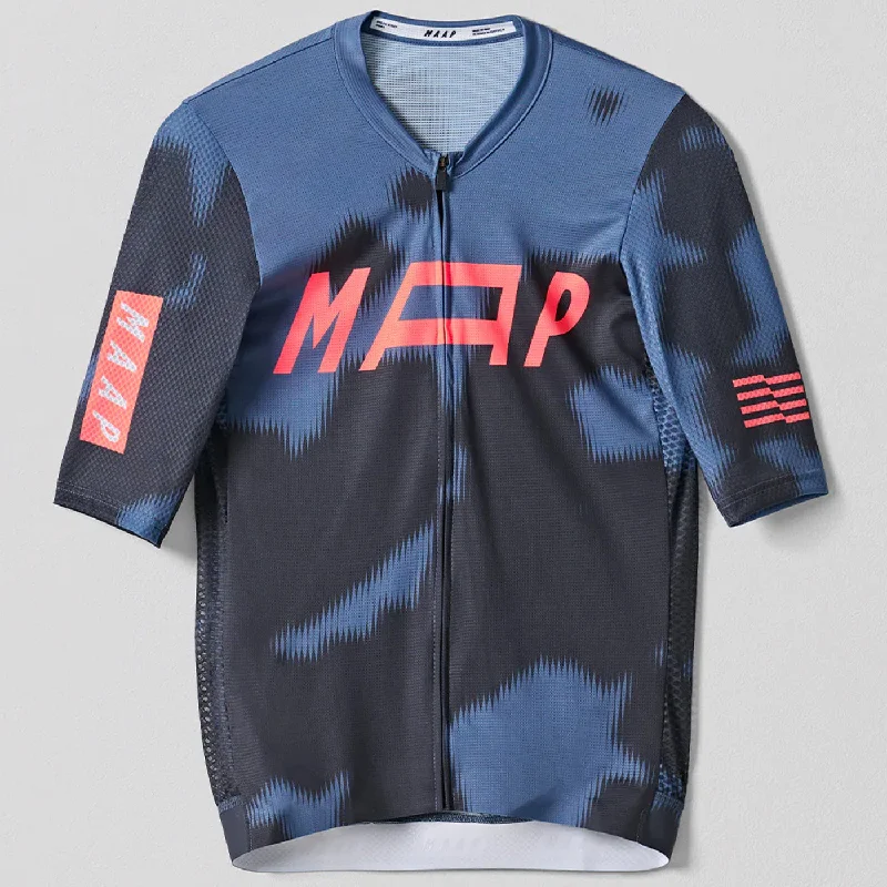 Adjustable cycling raincoat-Maglia Maap Privateer H.S Pro - Nero